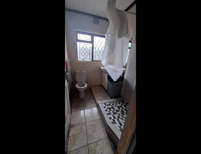 6 BEDROOM HOUSE FOR SALE IN RAVENSMEAD